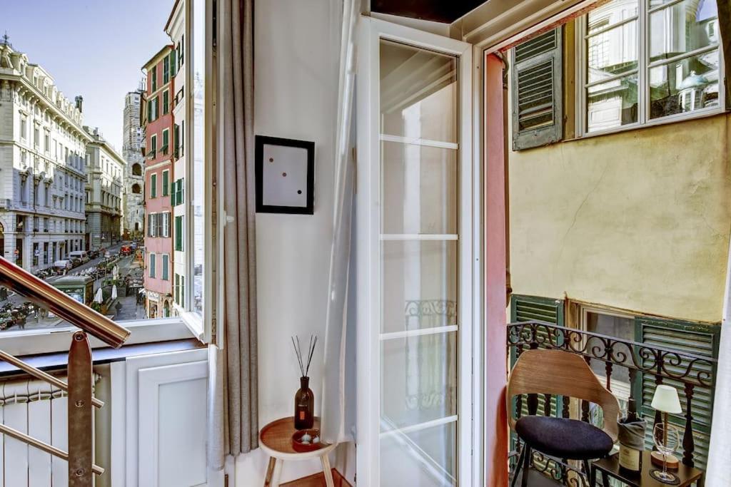 Luminoso Appartamento Nel Cuore Di Genova+Balcone Buitenkant foto